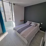 Superbe T3 En Duplex. Apartament